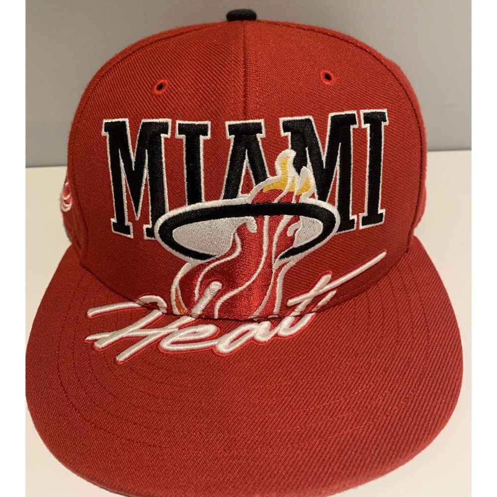 ‘47 Brand Miami‎ Heat Snapback Cap Men’s One Size Hardwood Classics Red